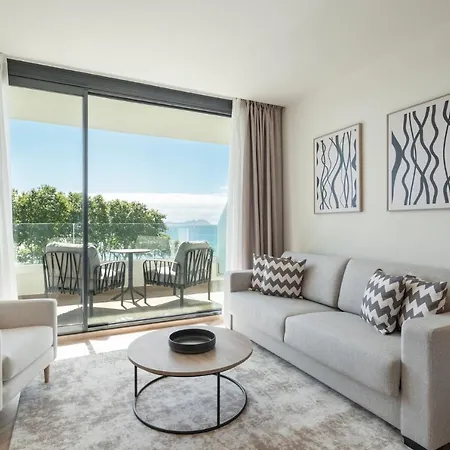 Attica21 4 Superior 4* Βίγκο