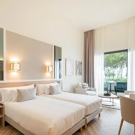 Attica21 4 Superior 4*