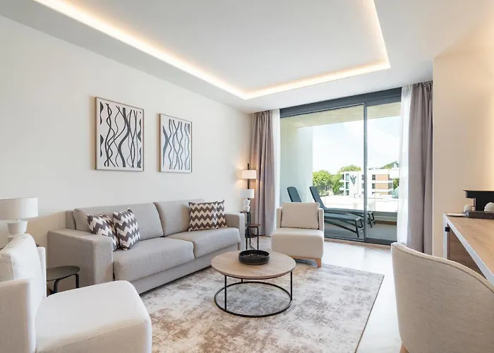 Attica21 4 Superior 4*